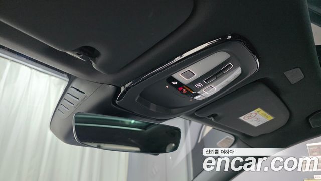 Volvo XC60 2022 — photo 34