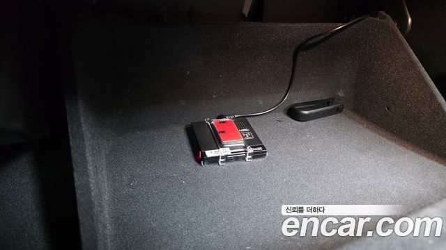 Volvo XC60 2022 — photo 35