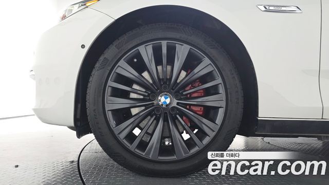 BMW Gran Turismo 2016 — photo 5