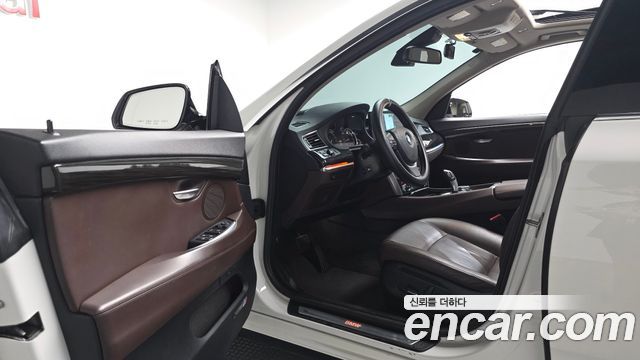 BMW Gran Turismo 2016 — photo 13
