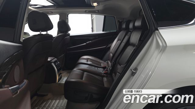 BMW Gran Turismo 2016 — photo 18