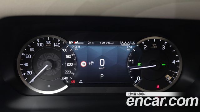Land Rover Defender 2023 — photo 11