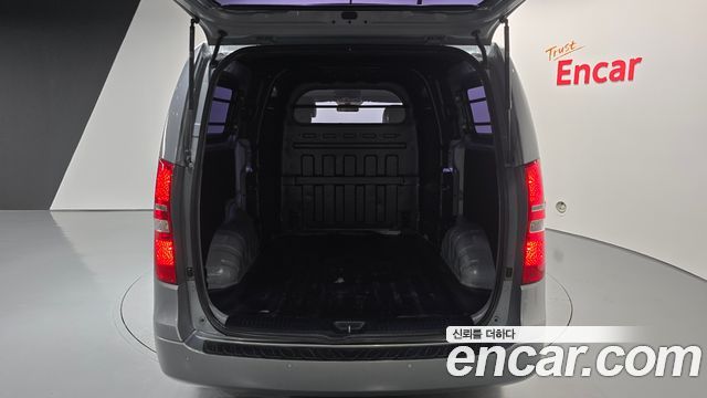 Hyundai Starex 2018 — photo 20