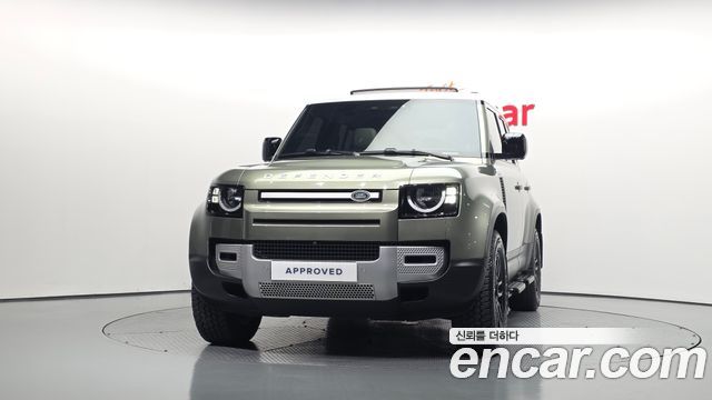 Land Rover Defender 2022 — photo 3