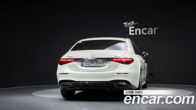 Mercedes-Benz S-Class 2022 — photo 4