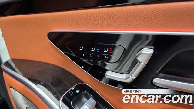 Mercedes-Benz S-Class 2022 — photo 25