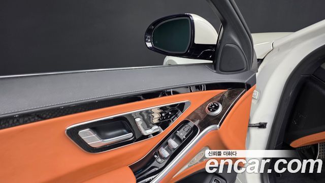 Mercedes-Benz S-Class 2022 — photo 36