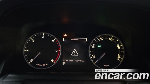 Land Rover Discovery 2016 — photo 8