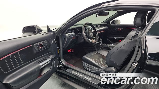 Ford Mustang 2015 — photo 10