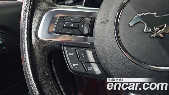 Ford Mustang 2015 — photo 17