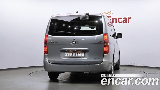 Hyundai Starex 2015 — photo 4