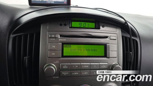 Hyundai Starex 2015 — photo 16