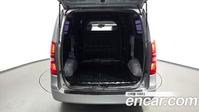 Hyundai Starex 2015 — photo 20