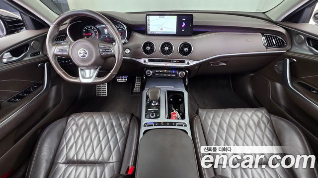 Kia Stinger 2021 — photo 10