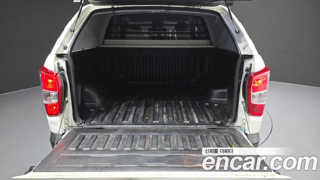 KG Mobility Rexton 2019 — photo 26