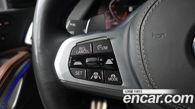 BMW X6 2022 — photo 16