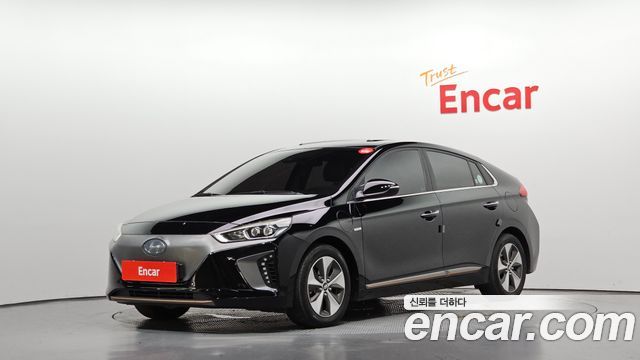 Hyundai Ioniq 2017 — photo 1