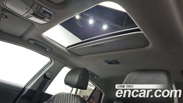 Hyundai Ioniq 2017 — photo 29