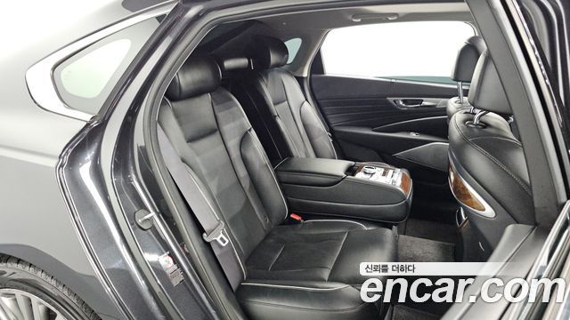Kia K9 2019 — photo 17