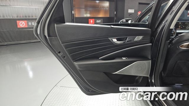 Kia K9 2019 — photo 15