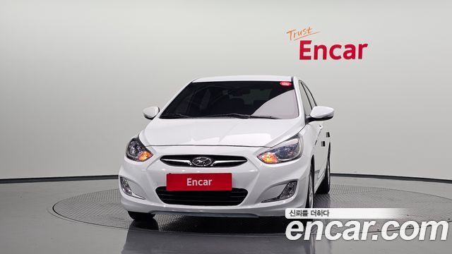 Hyundai Accent 2014 — photo 3
