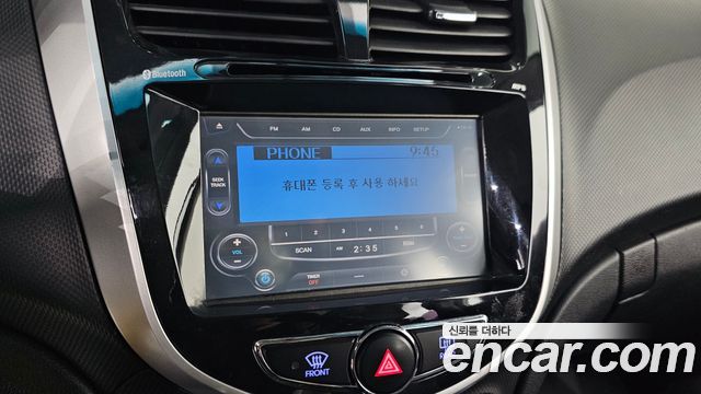 Hyundai Accent 2014 — photo 21