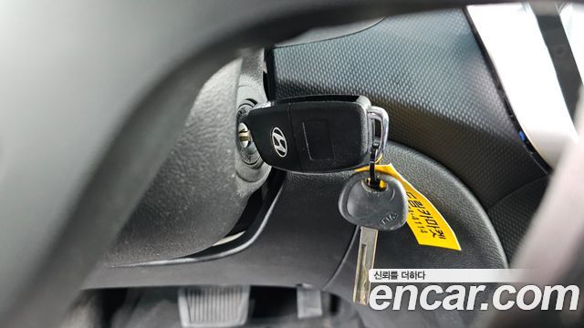 Hyundai Accent 2014 — photo 24