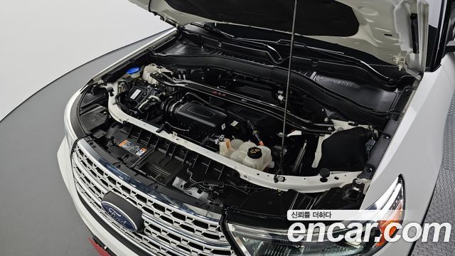 Ford Explorer 2020 — photo 6