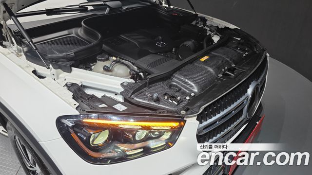 Mercedes-Benz GLE-Class 2023 — photo 6