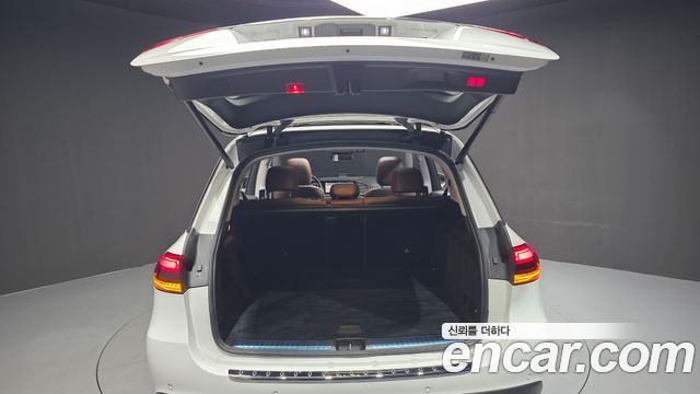 Mercedes-Benz GLE-Class 2023 — photo 22