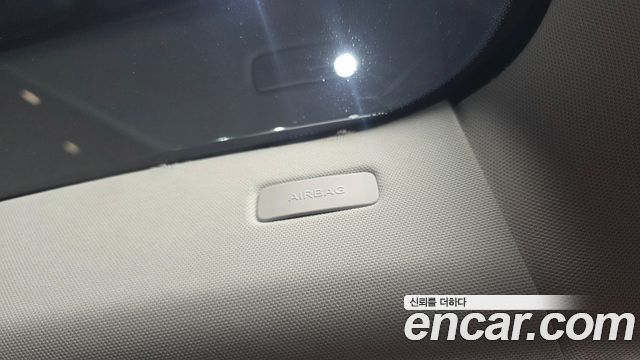 Mercedes-Benz GLE-Class 2023 — photo 25
