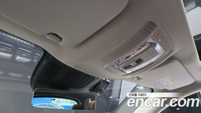 Mercedes-Benz GLE-Class 2023 — photo 26