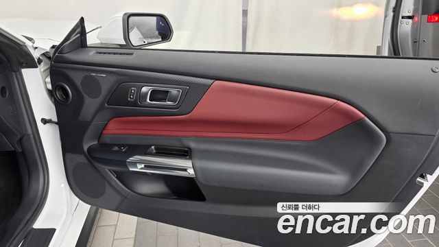 Ford Mustang 2024 — photo 15