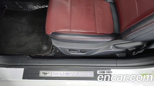 Ford Mustang 2024 — photo 29