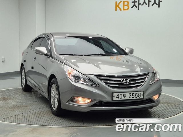 Hyundai Sonata 2012 — photo 4