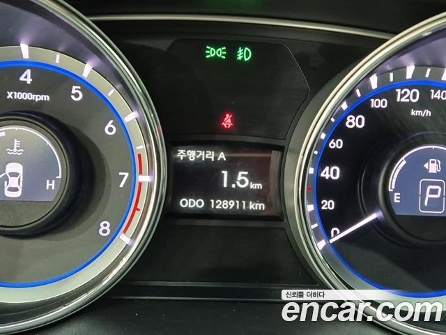 Hyundai Sonata 2012 — photo 6