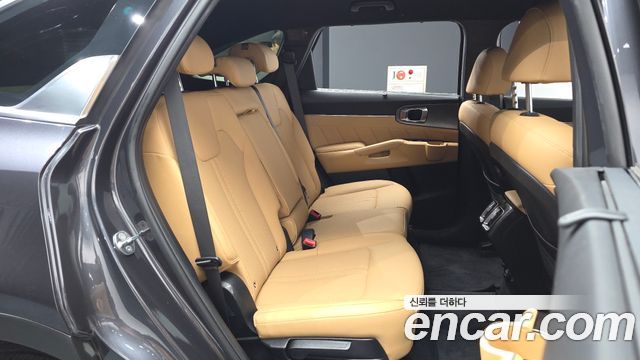 Kia Sorento 2023 — photo 18