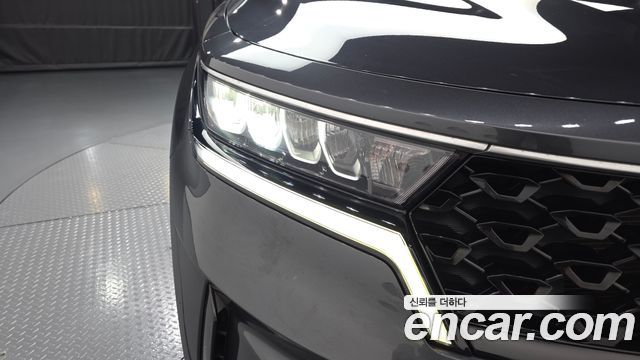 Kia Sorento 2023 — photo 8