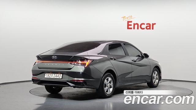 Hyundai AVANTE 2022 — photo 2