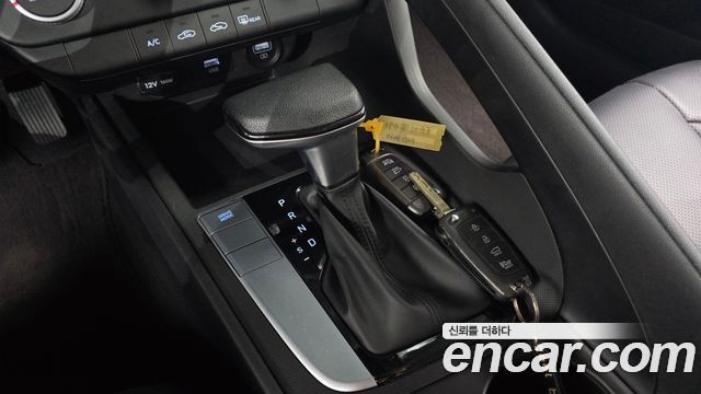Hyundai AVANTE 2022 — photo 9