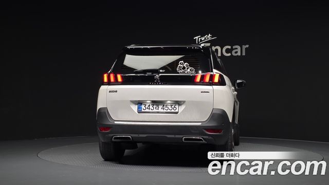 Peugeot 5008 2021 — photo 4