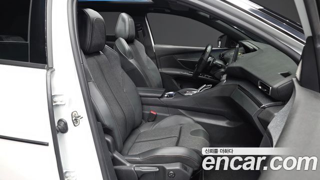 Peugeot 5008 2021 — photo 17