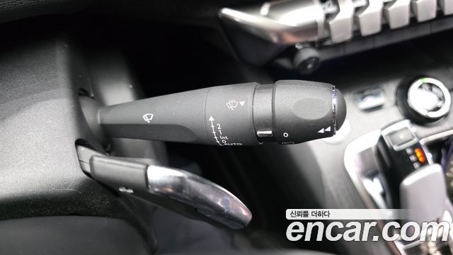 Peugeot 5008 2021 — photo 27