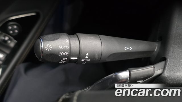 Peugeot 5008 2021 — photo 32
