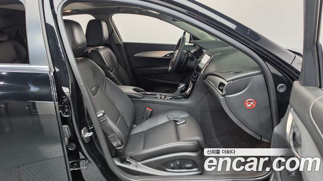 Cadillac ATS 2018 — photo 16