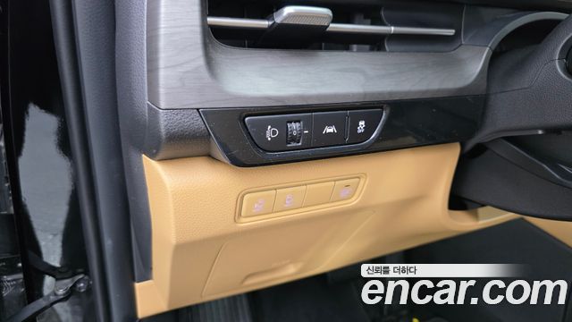 Kia Canival 2023 — photo 12