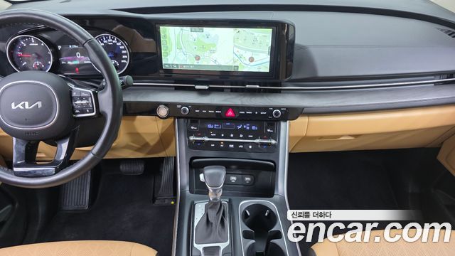 Kia Canival 2023 — photo 14