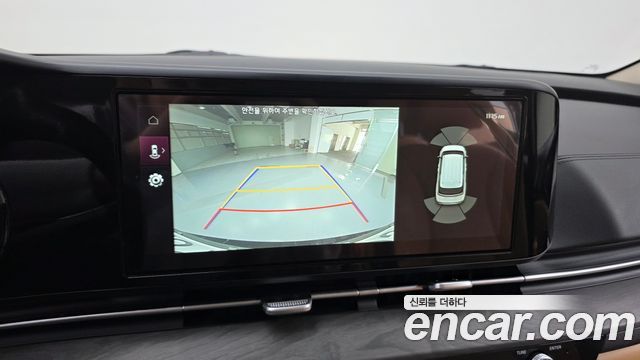 Kia Canival 2023 — photo 15