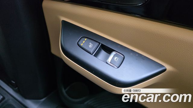 Kia Canival 2023 — photo 19