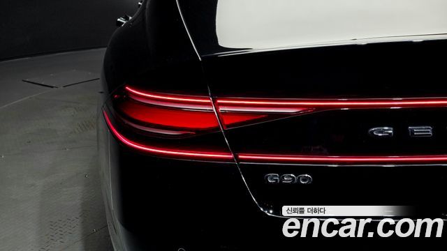 Genesis G90 2023 — photo 9